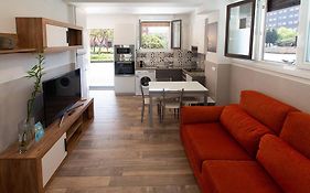 Apartamentos Lurralde