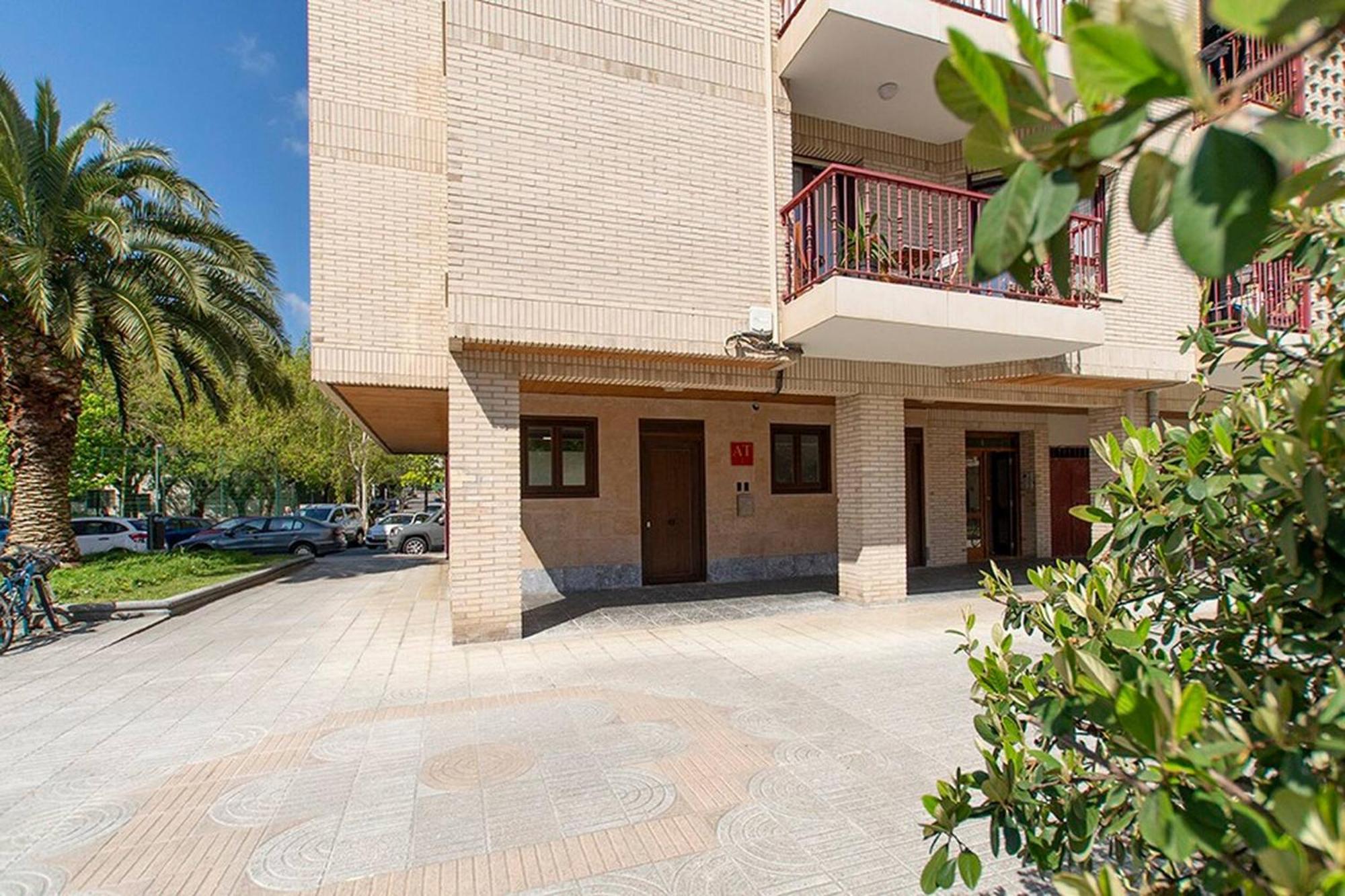 Apartamentos Lurralde Zarautz Extérieur photo